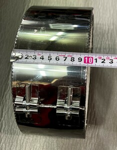 2542